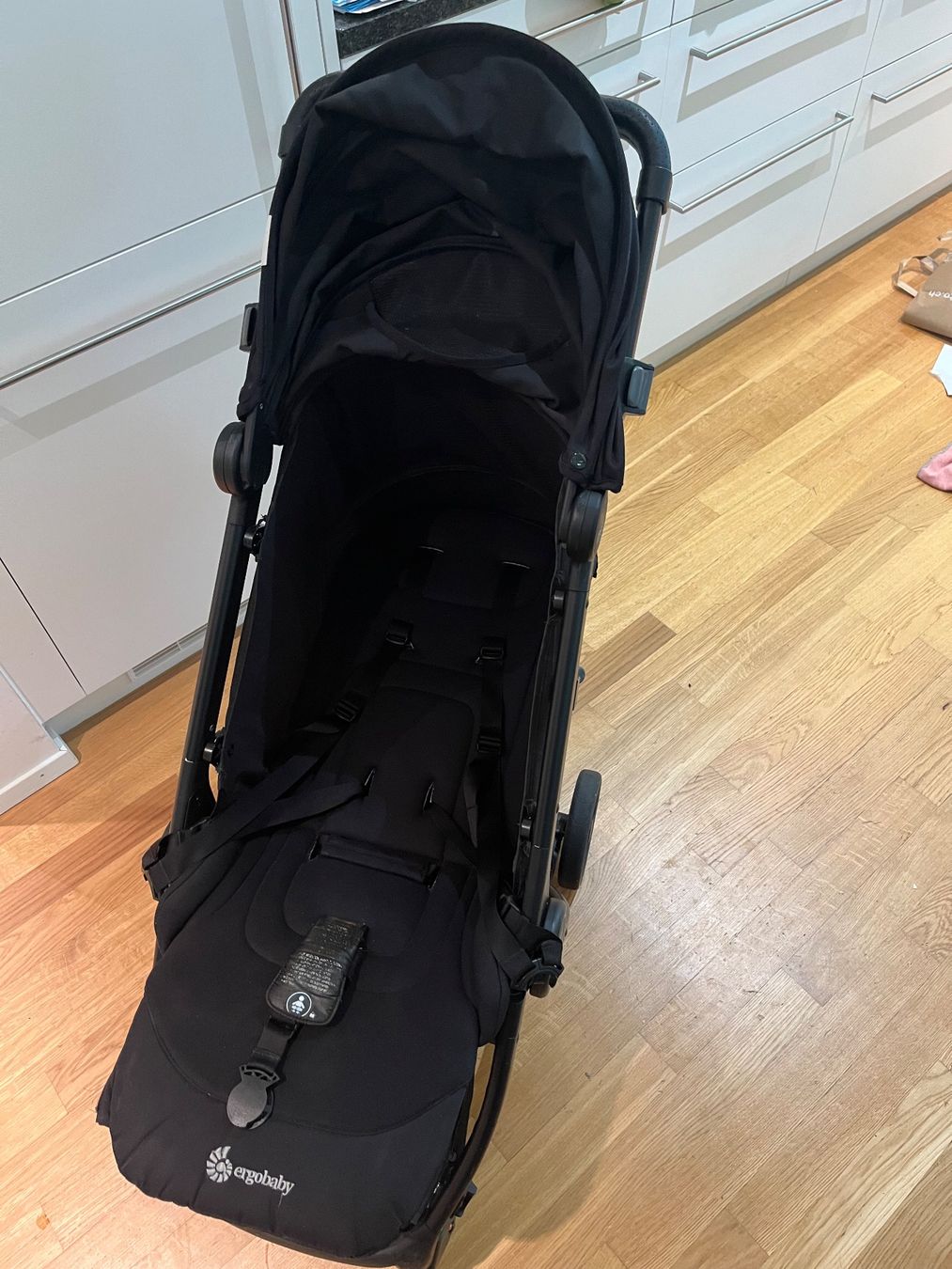 Ergo Baby Poussette: Buggy Ergobaby Metro+ – D'occasion à Baar par sim_5d6l 2