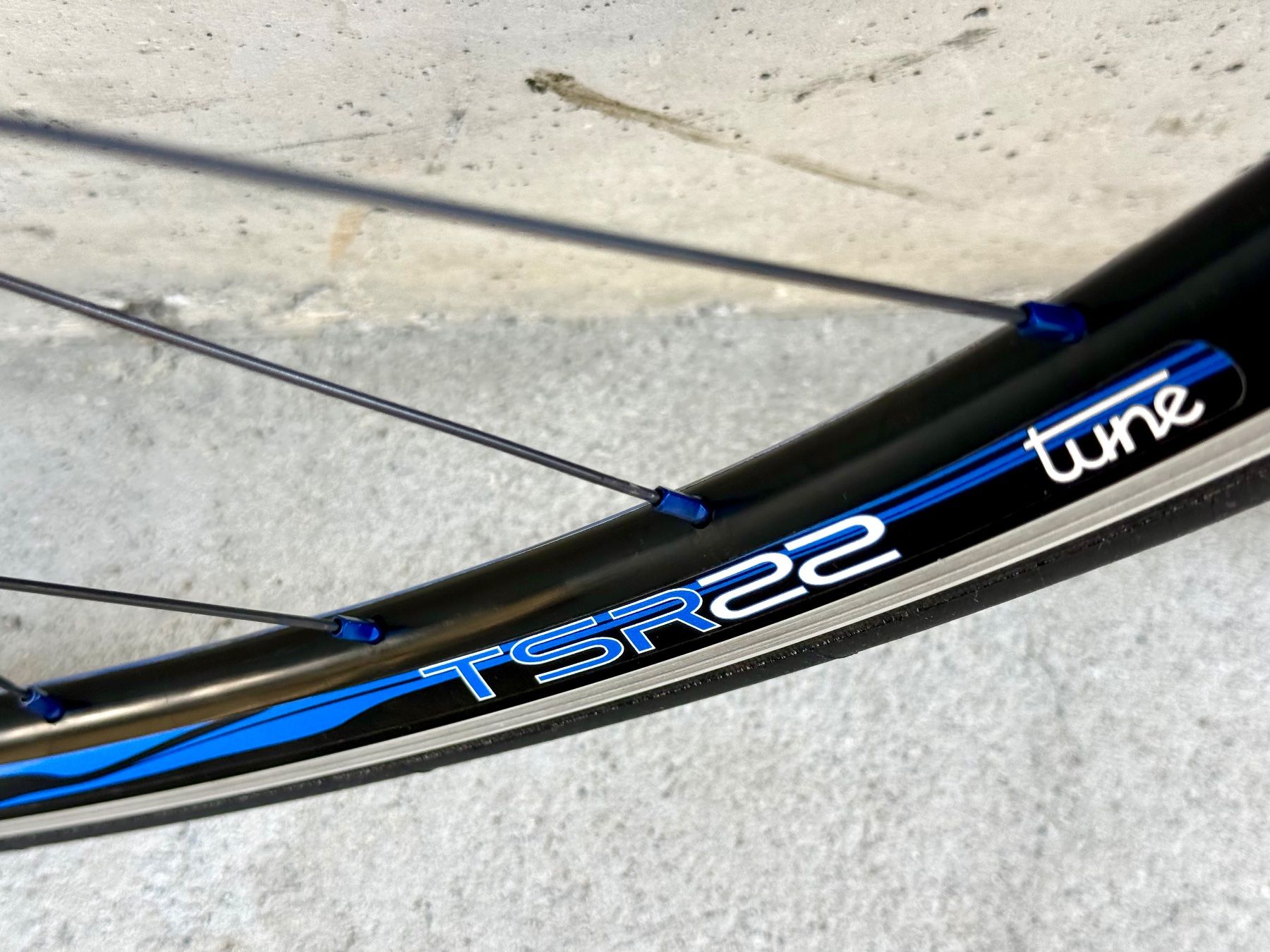 Ersatzteile: tune TSR 22 Clincher Laufradsatz LRS TOPZUSTAND 2605 – Gebraucht aus Luzern von bikeandbeltcom 3