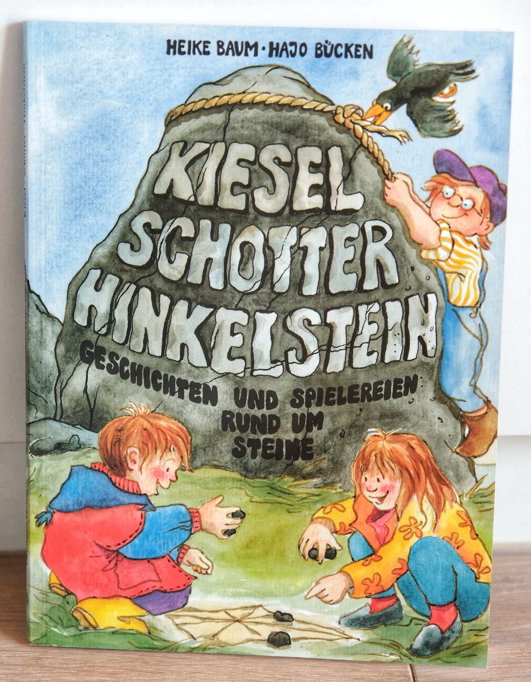 Libri: Kiesel Schotter Hinkelstein Spiele & Geschichten um Steine – Nuovo (secondo la descrizione) da Wohlen AG venduto da Exitburn