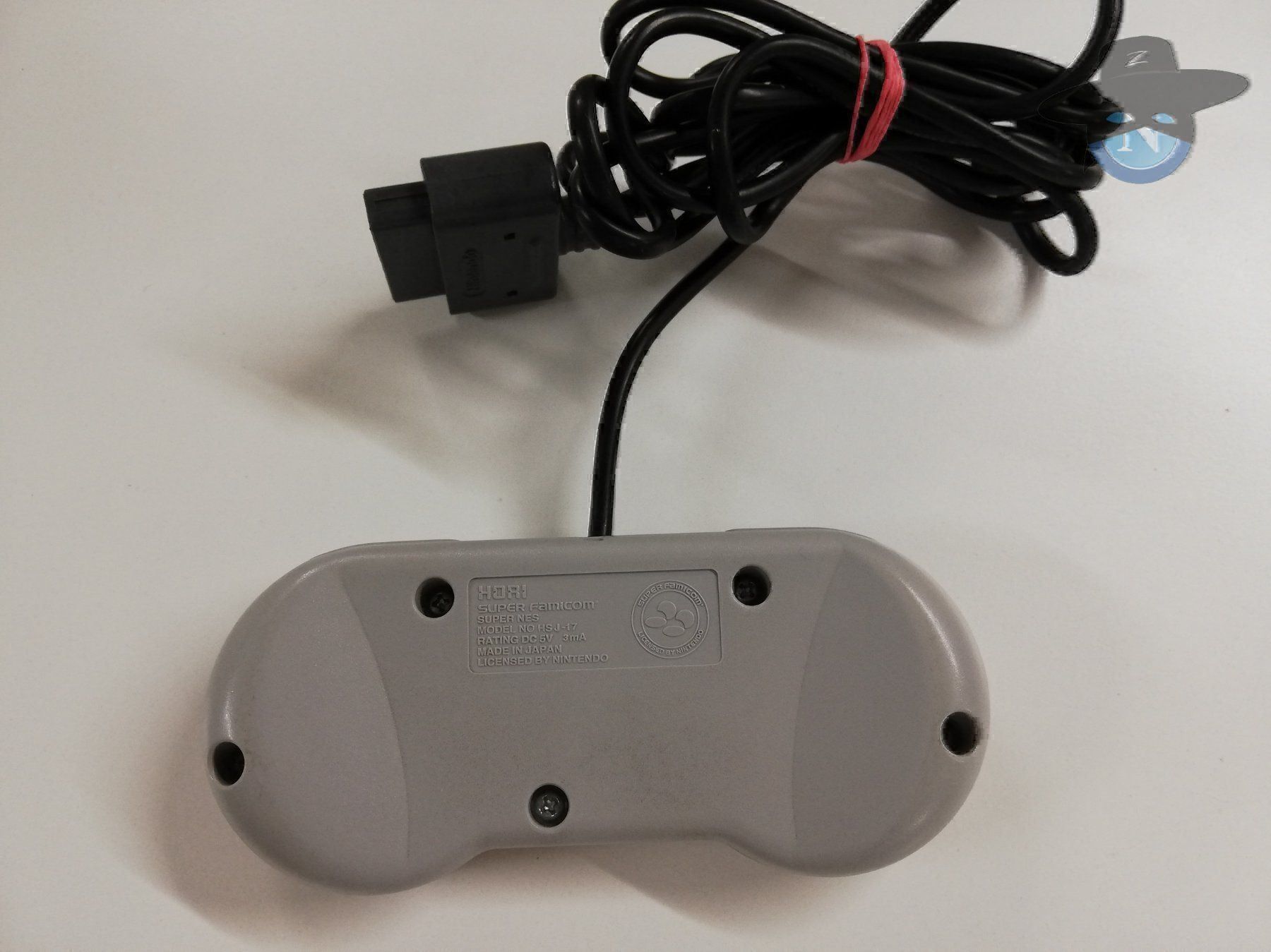 Nintendo Controller: Hori Pad zu Nintendo Superfamicom – Usato da St. Gallen venduto da zorro_dc 1