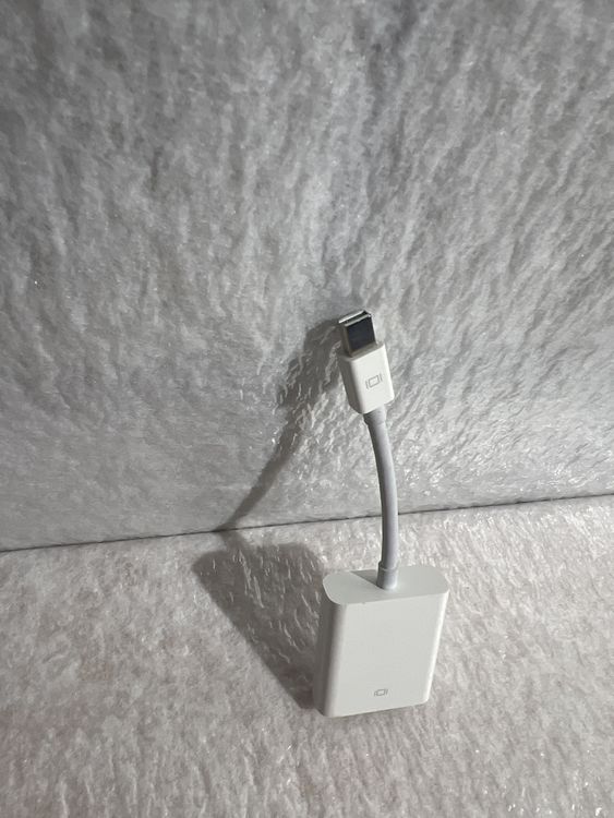 Apple Lecteurs & Adaptateurs: Original Apple Adapter Mini DisplayPort auf VGA - Top Zustan – D'occasion à Rotkreuz par perlengott