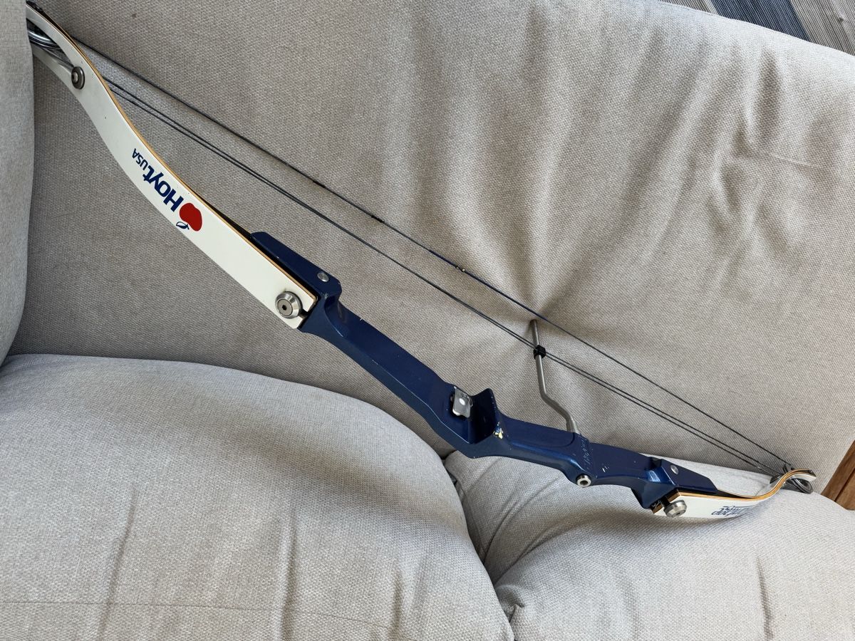 Hoyt Tiro con l'arco: Hoyt USA Vantage Pro Medalist Compound – Usato da Lostorf venduto da Drifter3 1
