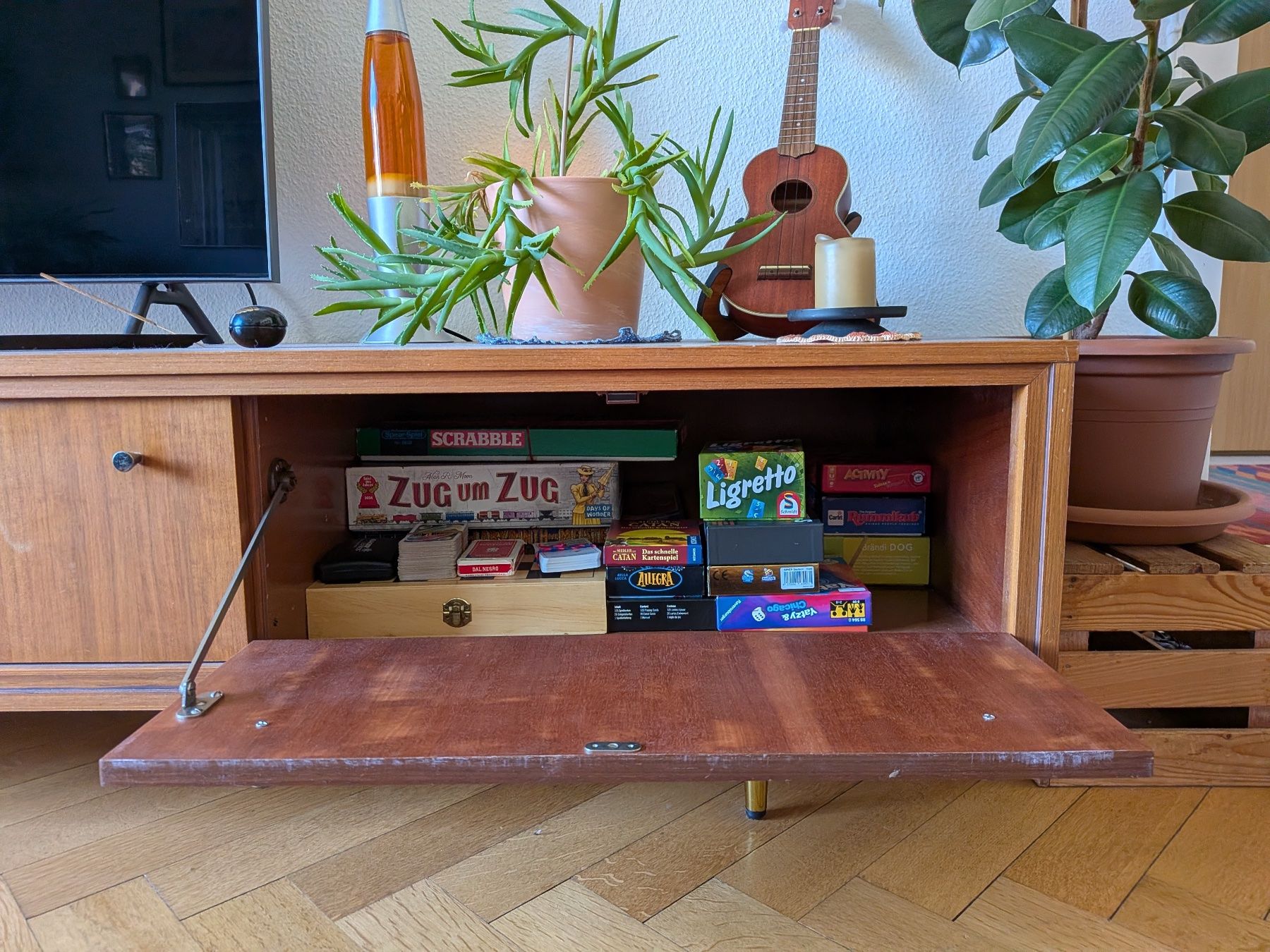 Commodes: Midcentury Longboard – D'occasion à Bern par Discomirco 3