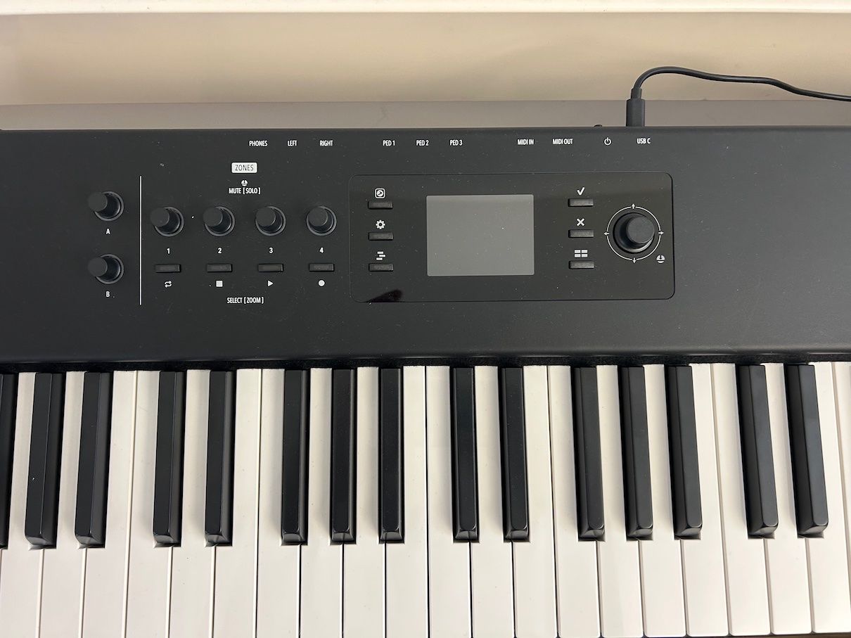 Instruments de musique: Masterkeyboard studiologic SL88 – D'occasion à Zürich par Arthi 2