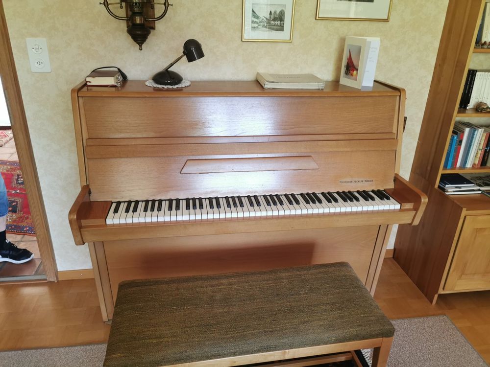 Altes Klavier Kaufen auf Ricardo