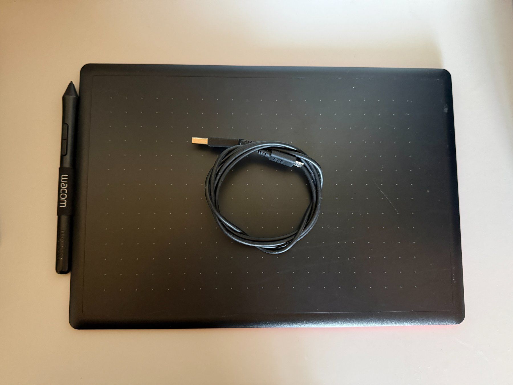 Wacom Tablettes PC: Wacom One Grafiktablett – D'occasion à Hermetschwil-Staff par b6mp
