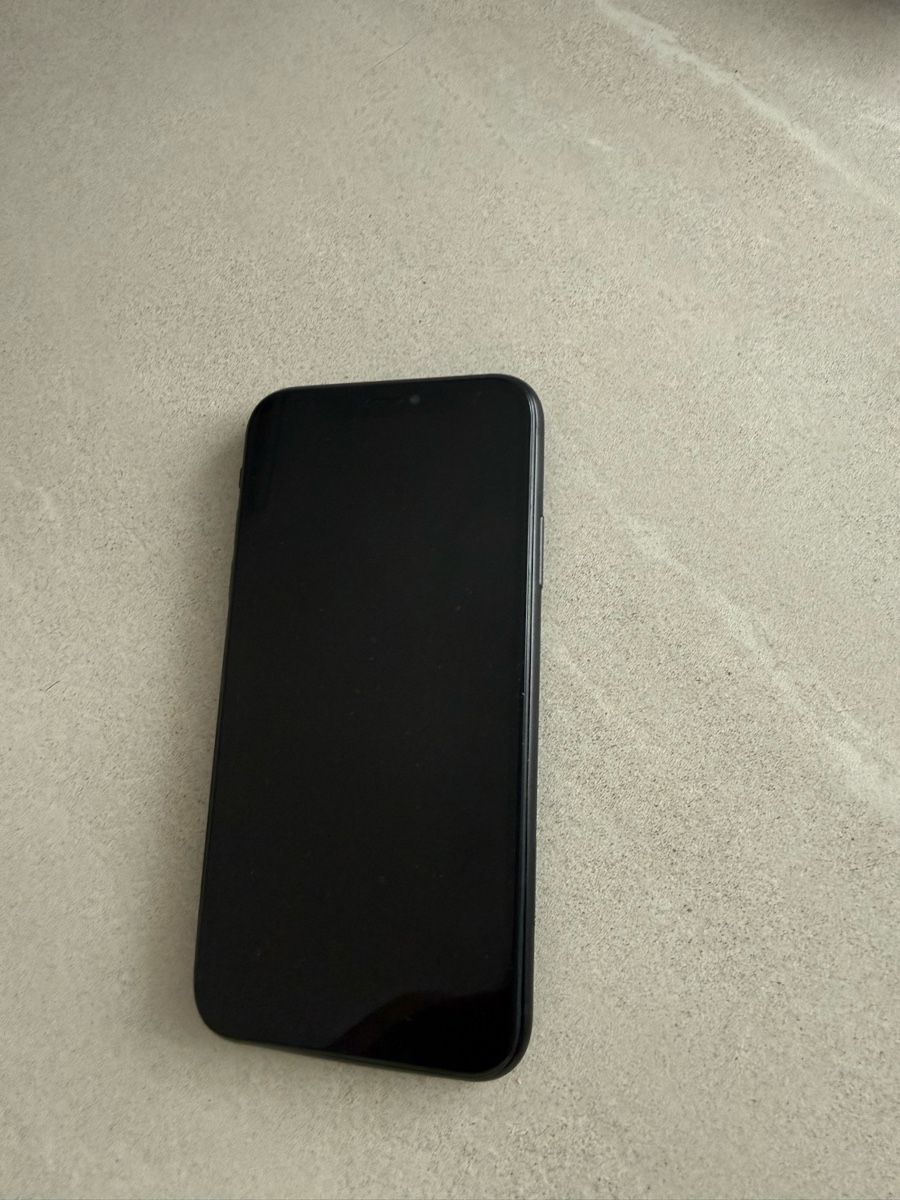 Apple Portables: nicht verfügbar – D'occasion à Wetzikon ZH par id.erd 1