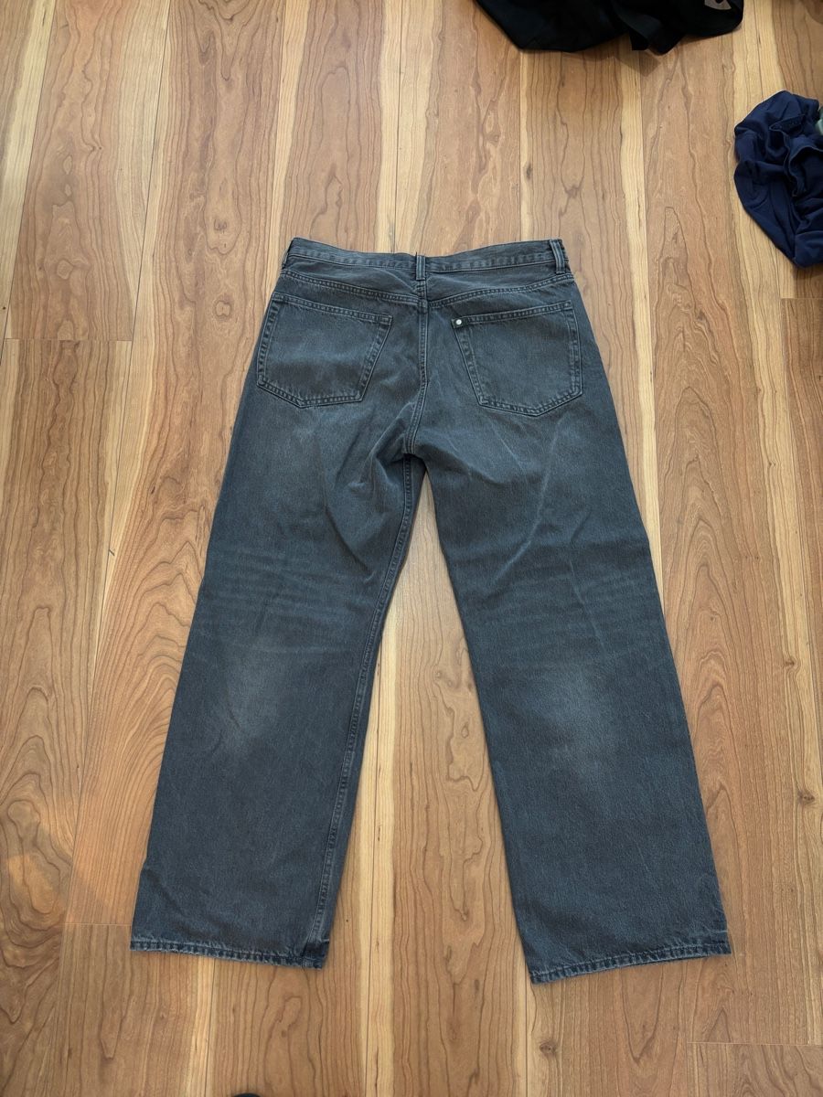 H&M Jeans: H&M Straight Loose fit Jeans – Nuovo (secondo la descrizione) da Sirnach venduto da Fynpal 1