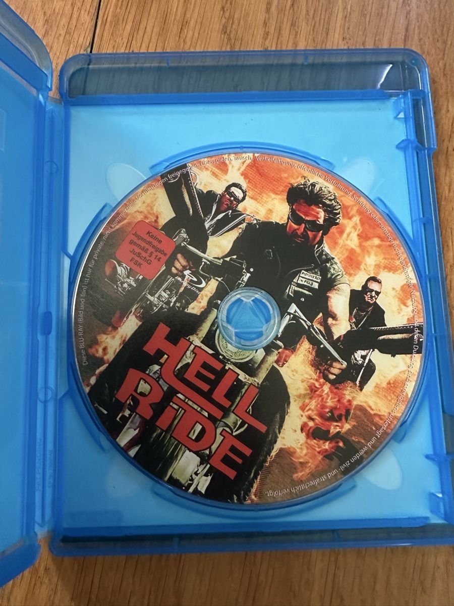 Alle DVDs: Hell Ride, Bluray, Quentin Tarantino, Michael Madson – Gebraucht aus Benken ZH von Audi-erich 2