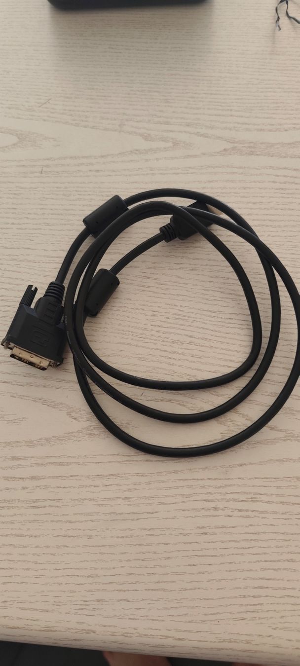 Câbles: Câble adaptateur DVI vers HDMI – D'occasion à Aigle par Dadavd