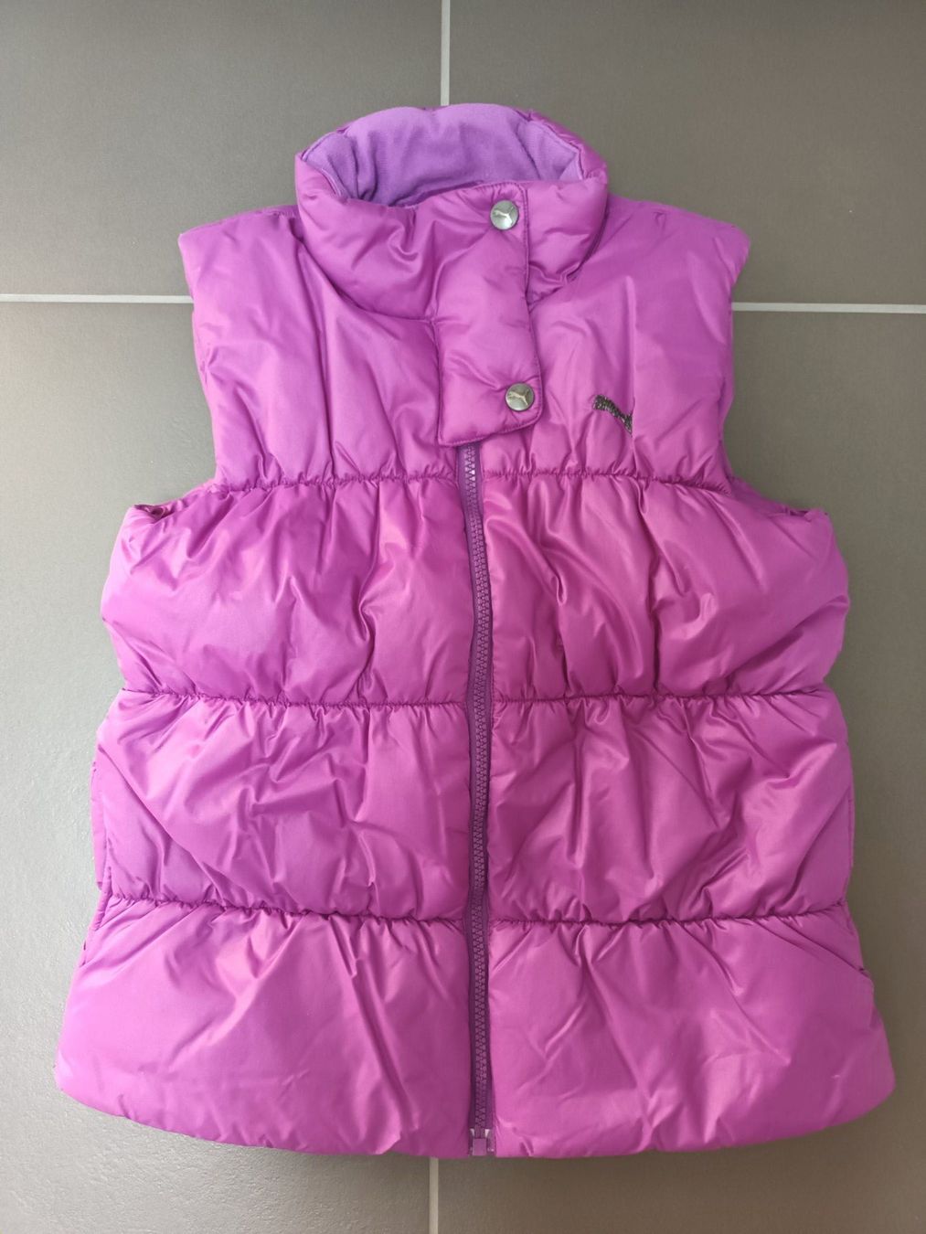 Altro abbigliamento per bambina: Gilet violett Gr. 140 – Usato da Ried-Muotathal venduto da lufo