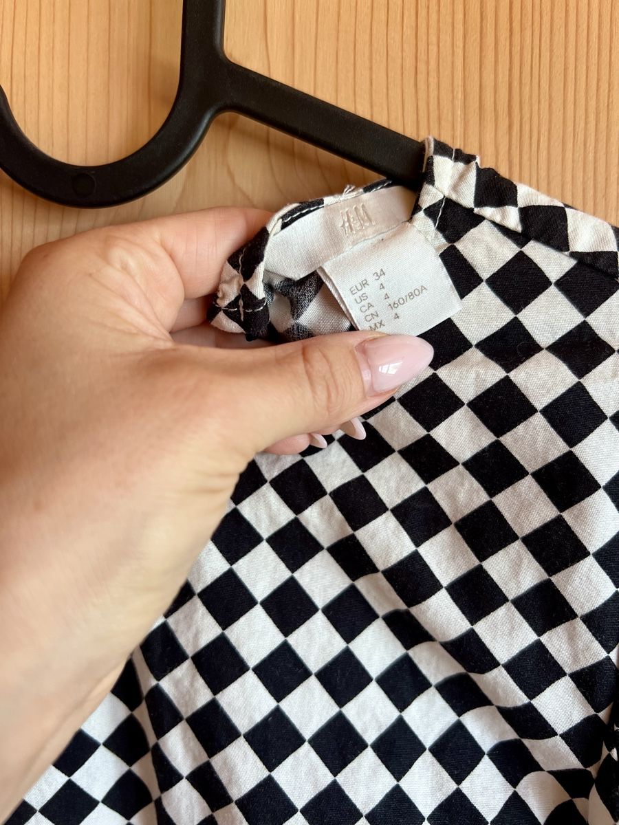 H&M Blusen: Bluse aus Karomuster mit Ballonärmeln – Neu (gemäss Beschreibung) aus Balgach von Ni.Steiger 2