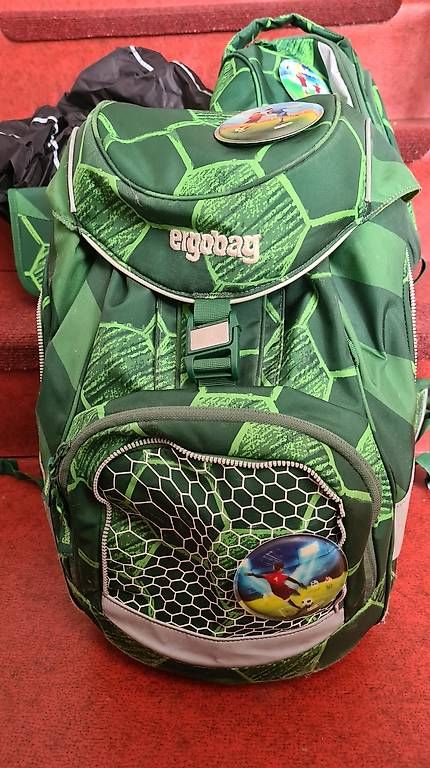 Ergobag Sacs & sacs à dos: Ergobag Set neuwertig – D'occasion à Matzingen par man_5gyq