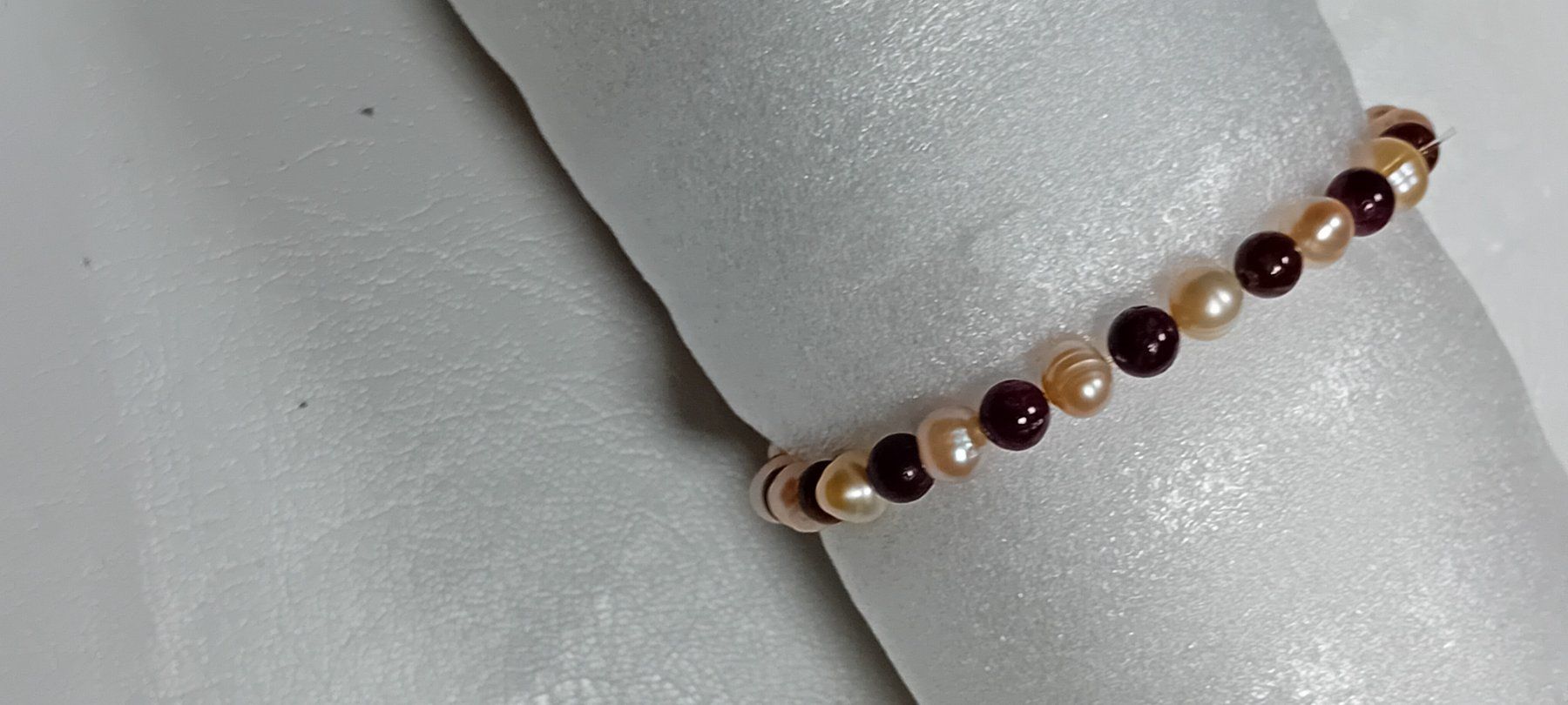 Bracelets: armband süsswasserperlen,,elastisch – Neuf (Voir description) à Basel par bij_5hqd 2