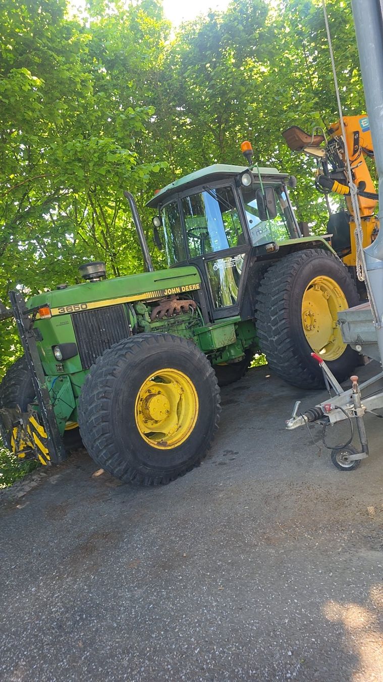 John Deere Trattori: Radsatz Kommunal John Deere – Usato da Wünnewil venduto da mot_y962