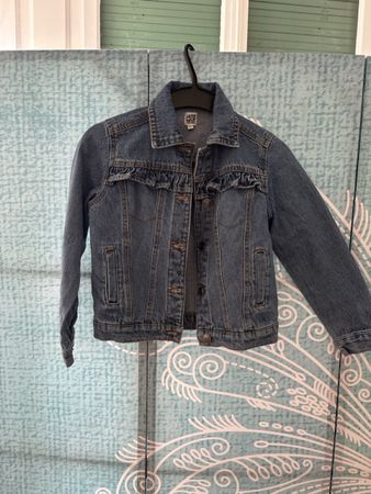 Veste en jean La Redoute, taille 8 ans, parfait pour l'été!