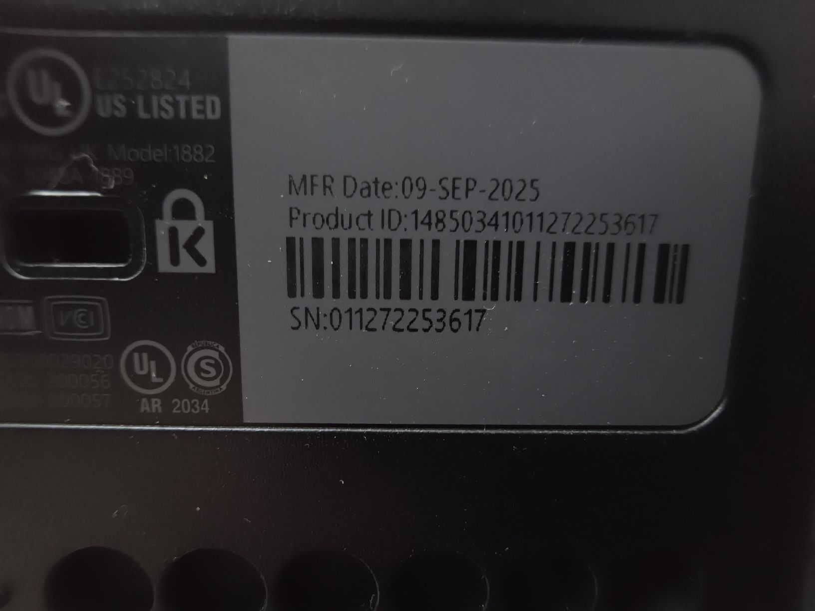 Microsoft Console: Microsoft Xbox Series X Konsole 1TB mit Controller schwarz – Usato da Bellach venduto da Vegeta23 2