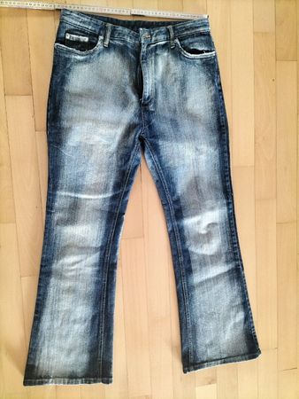 Damen Jeans, Vintage "Jouer Aux" Gr. 31/32.