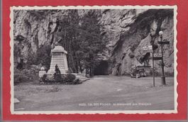Col des Roches - Le monument aux F. - 1945