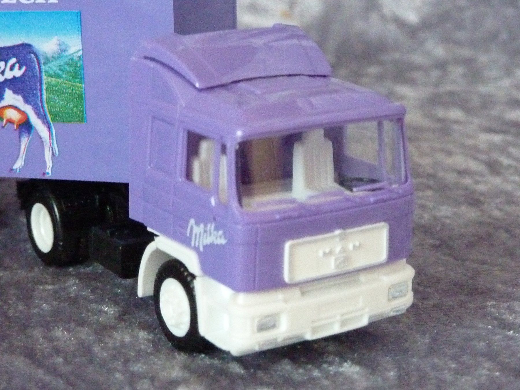 Modellini d'auto: MAN Anhängerzug MILKA  1:87 – Nuovo (secondo la descrizione) da Dürrenäsch venduto da modellautos4you 3