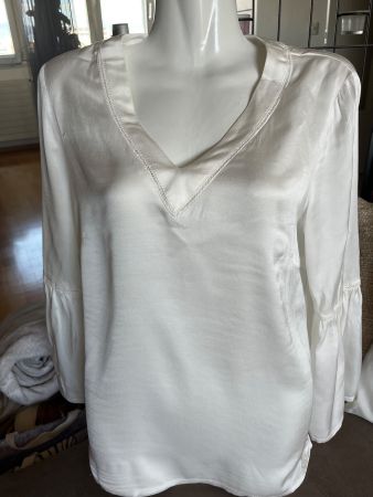 Tunique haut blanc pure satinée dentelle 36