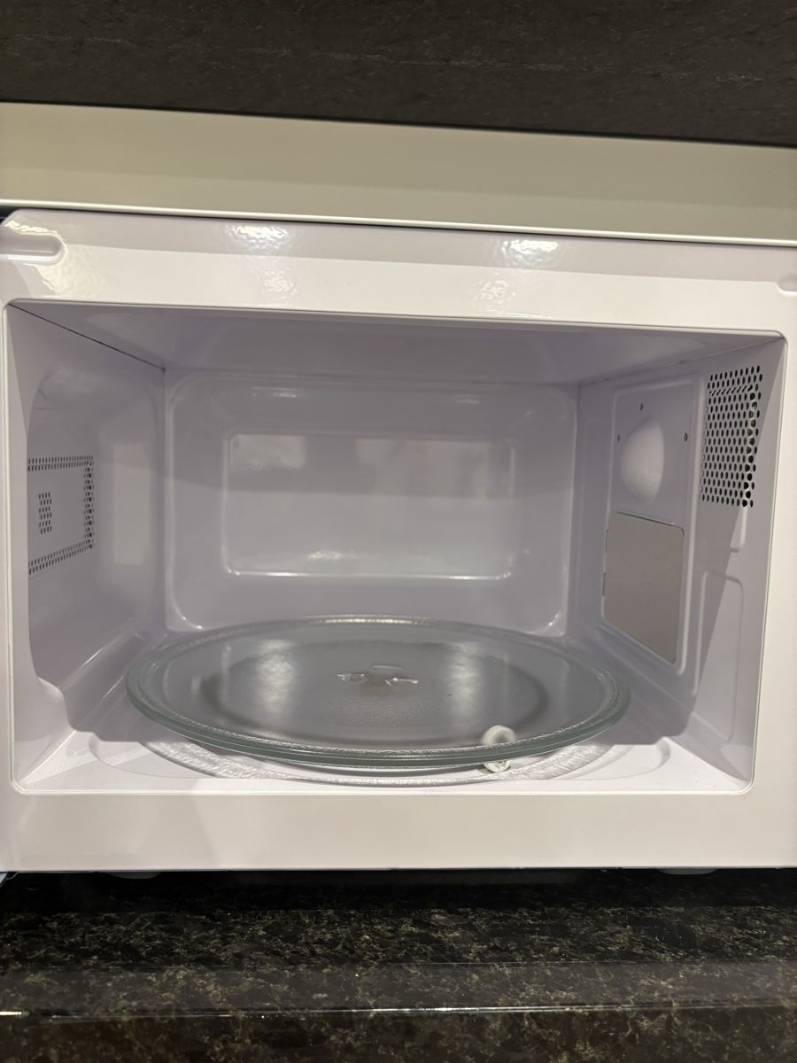 Forni: Intertronic Microwave White, New 0 Uses – Nuovo (secondo la descrizione) da Luzern venduto da jor_b9fk 4