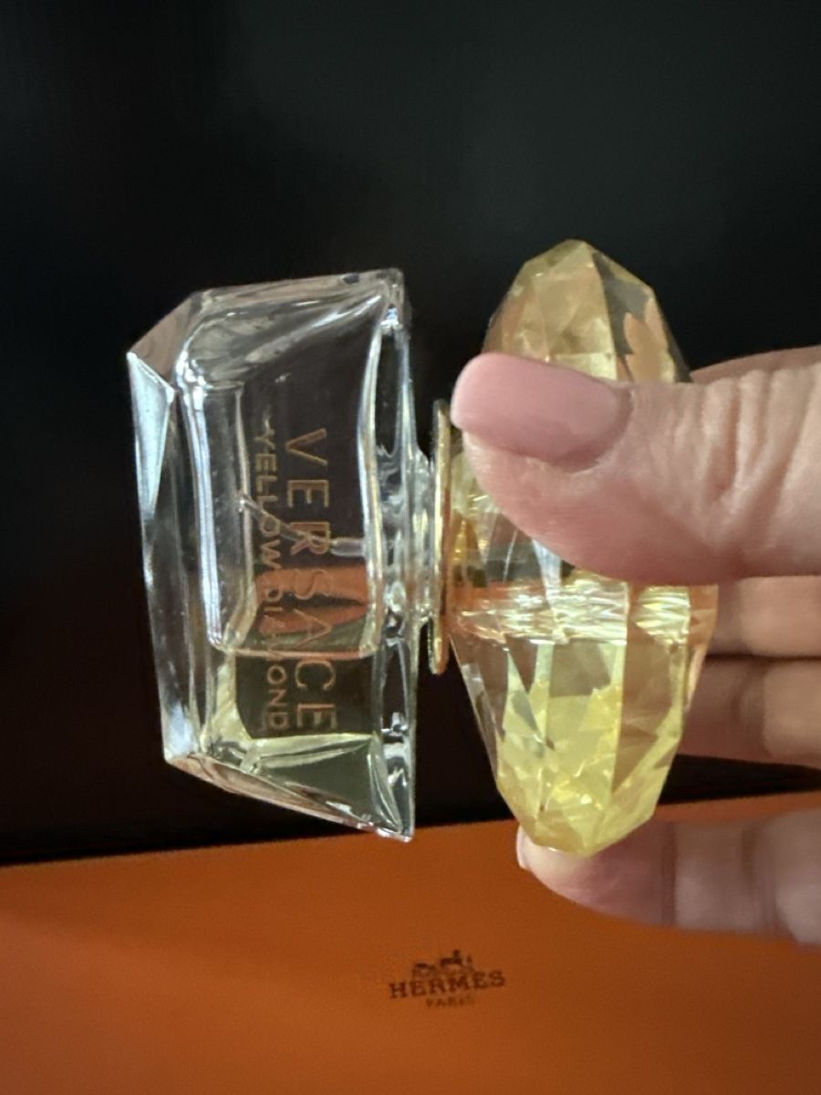 Versace Parfum & Eau de Toilette: Versace Yellow Diamond – Gebraucht aus Lausanne von Tounitz 1