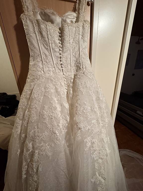 Robes: Brautkleid Grösse S  – D'occasion à Bad Ragaz par mor_d7kw 1