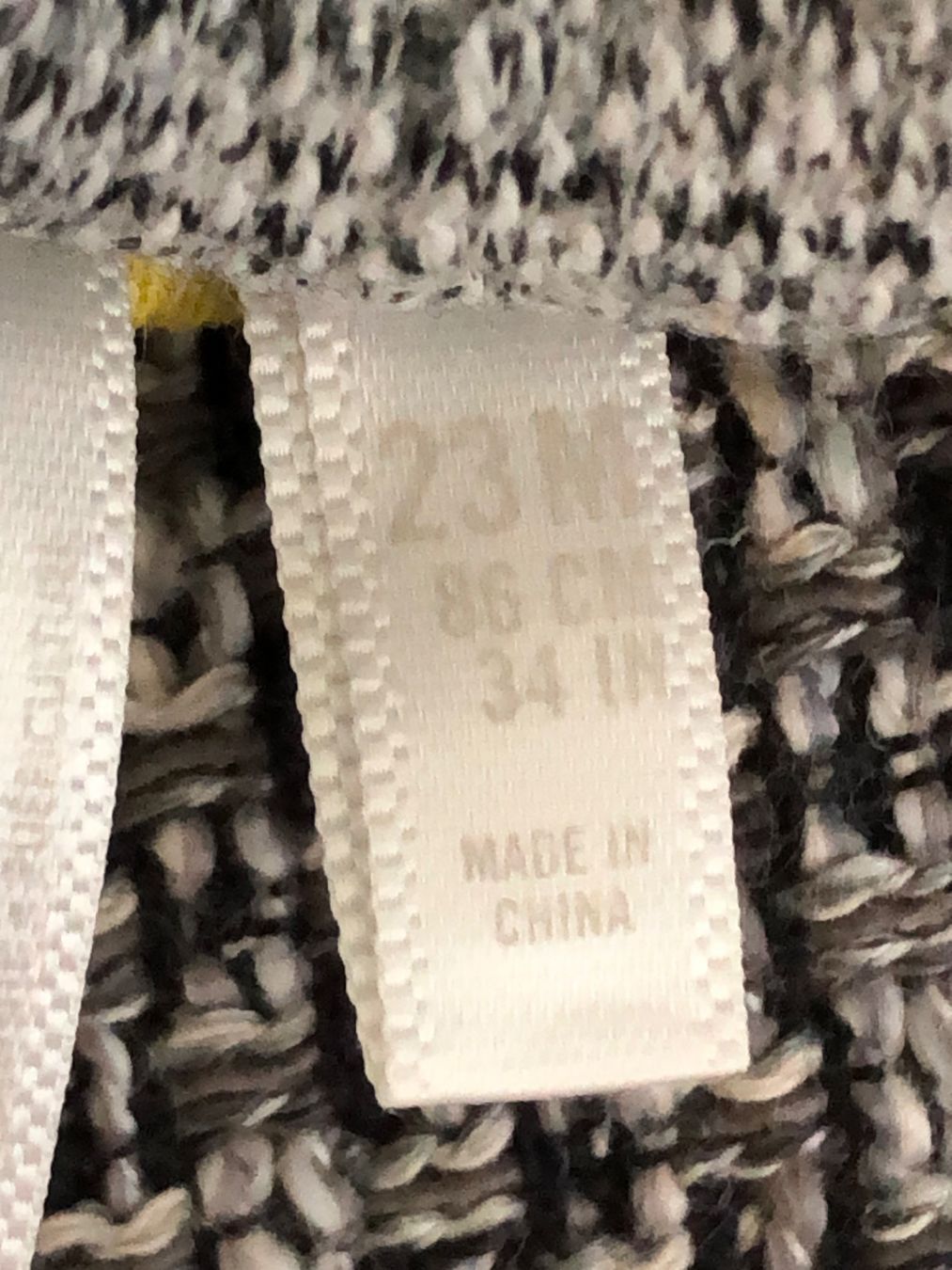 Pantaloni: Graue Baby Hosen, Gr. 86 – Usato da Langnau am Albis venduto da snla_scc9 2