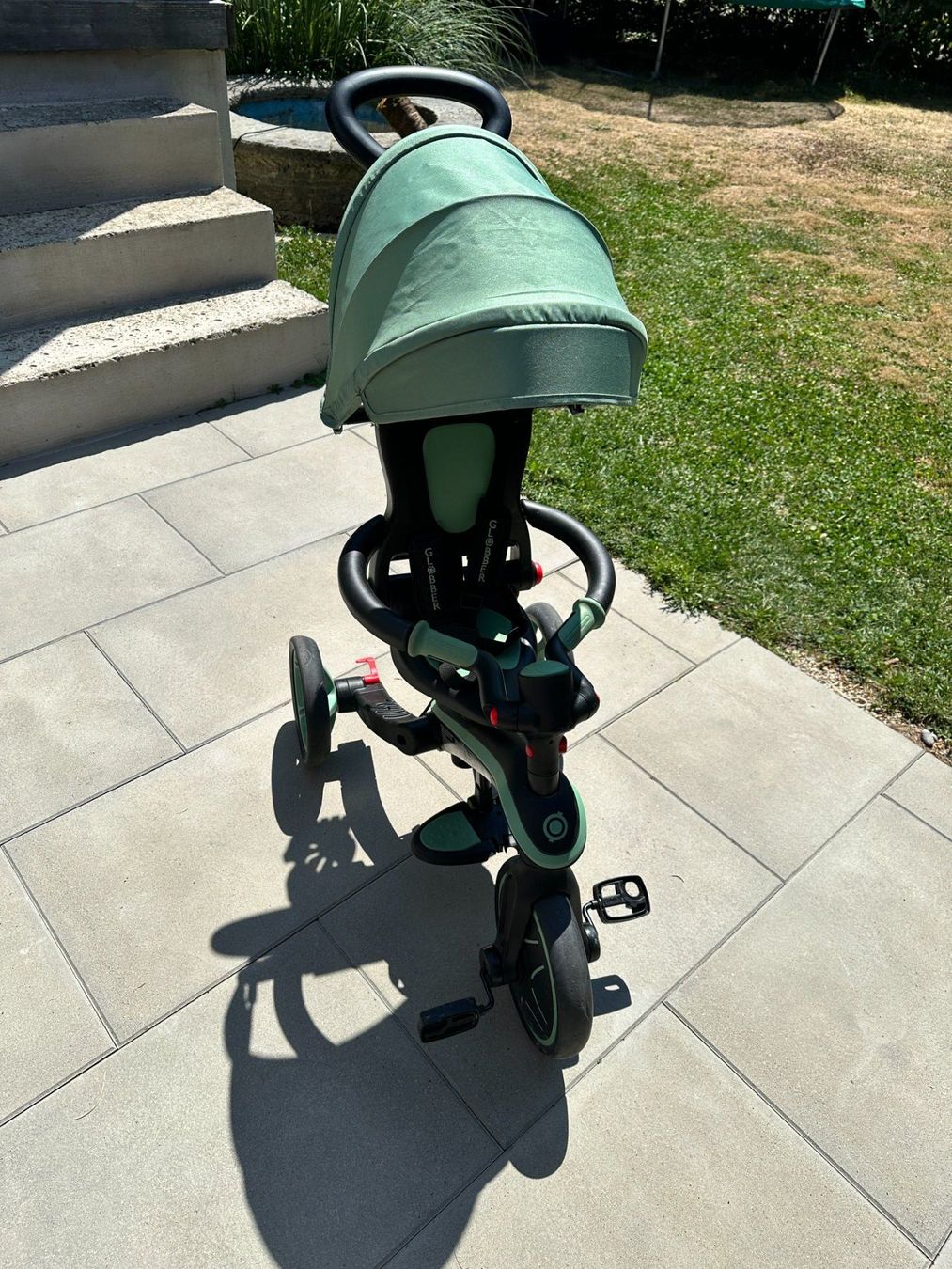 Globber Véhicules pour enfants: GLOBBER Dreirad Trike Explorer 4 in 1 – D'occasion à Suhr par Portmann2005 2