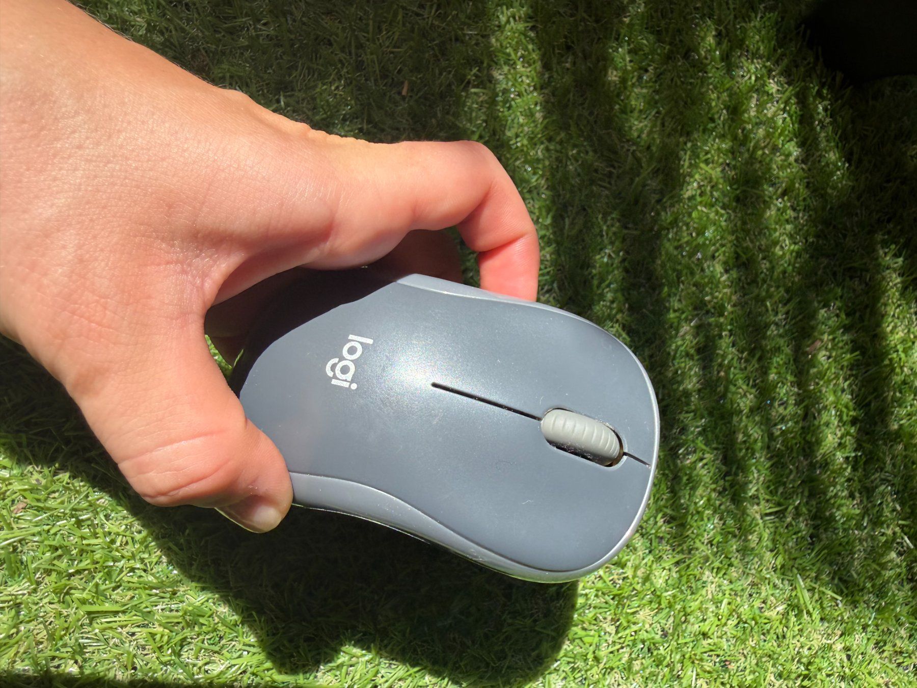 Logitech Mouse: Logitech M185 Kabellose Maus Grau – Usato da Riehen venduto da ann_76jw 7
