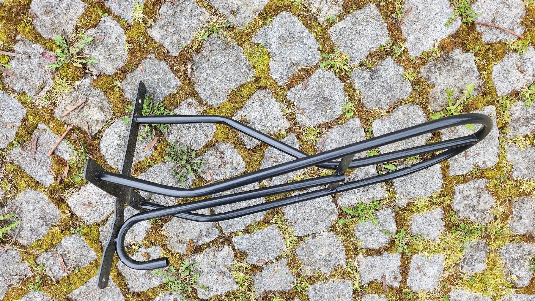 Sattel & Sattelzubehör: Sattelhalter Sattelbock schwarz – Gebraucht aus Wuppenau von TamZwa