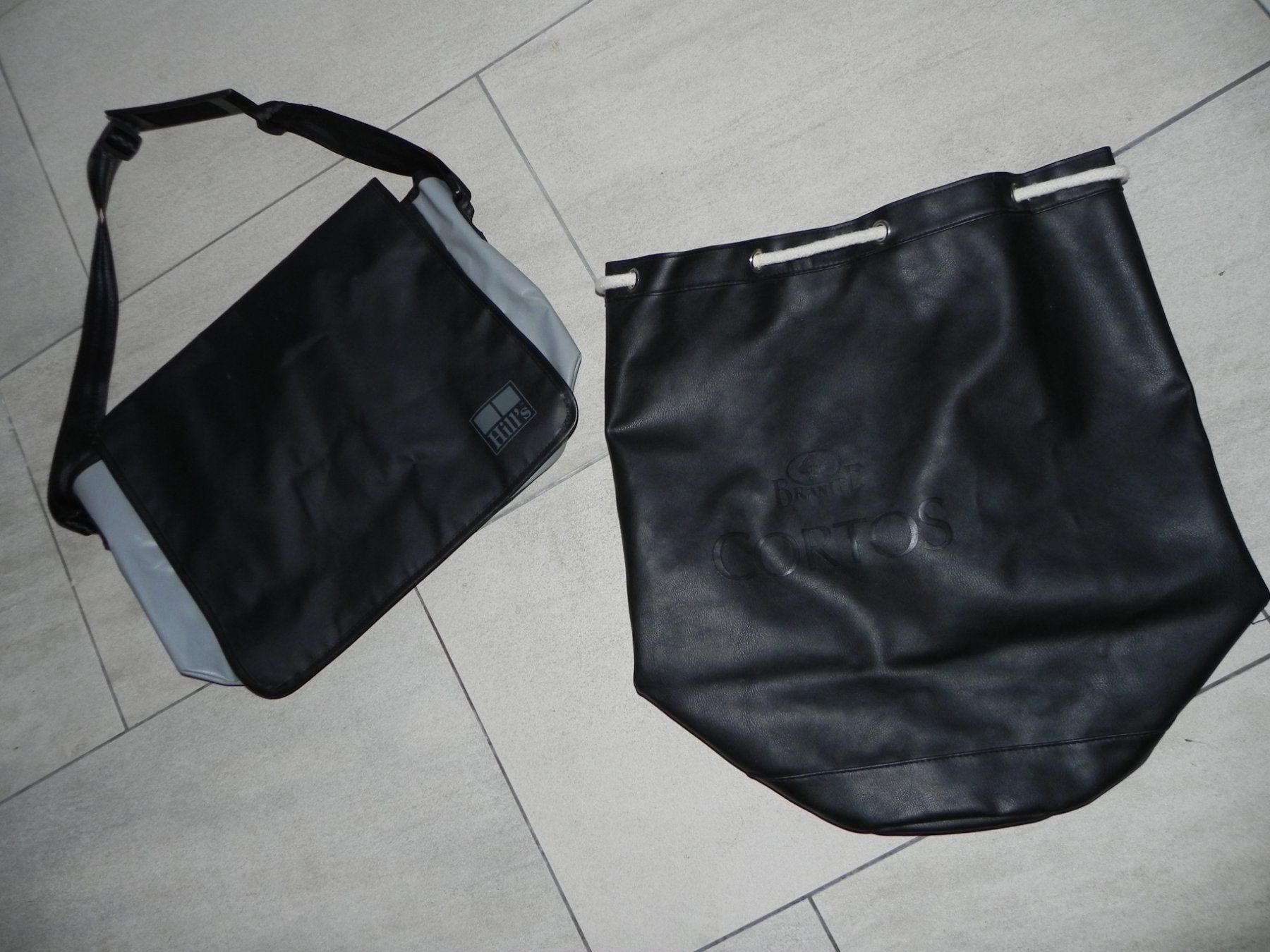 Borse: Taschen Set schwarz/grau 2 Stk – Usato da Stallikon venduto da pcerny16 3