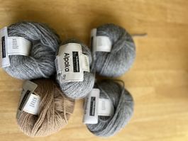 Pelotes de laine Alpaka Schachenmayr neuves