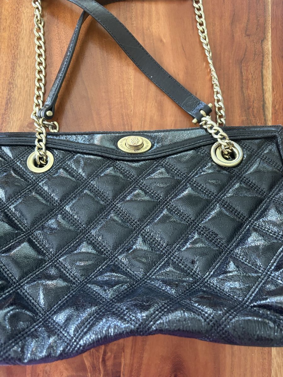 Guess Borse da donna: Guess Handtasche, NP 155 CHF – Nuovo (secondo la descrizione) da Obbürgen venduto da bugi6868 4