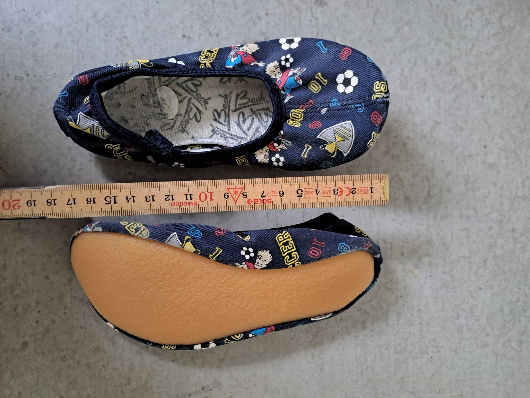 Scarpe per ragazzi: Kinder Turntäppeli / Gymnastikschuhe – Usato da Stein AR venduto da foxtown2 1