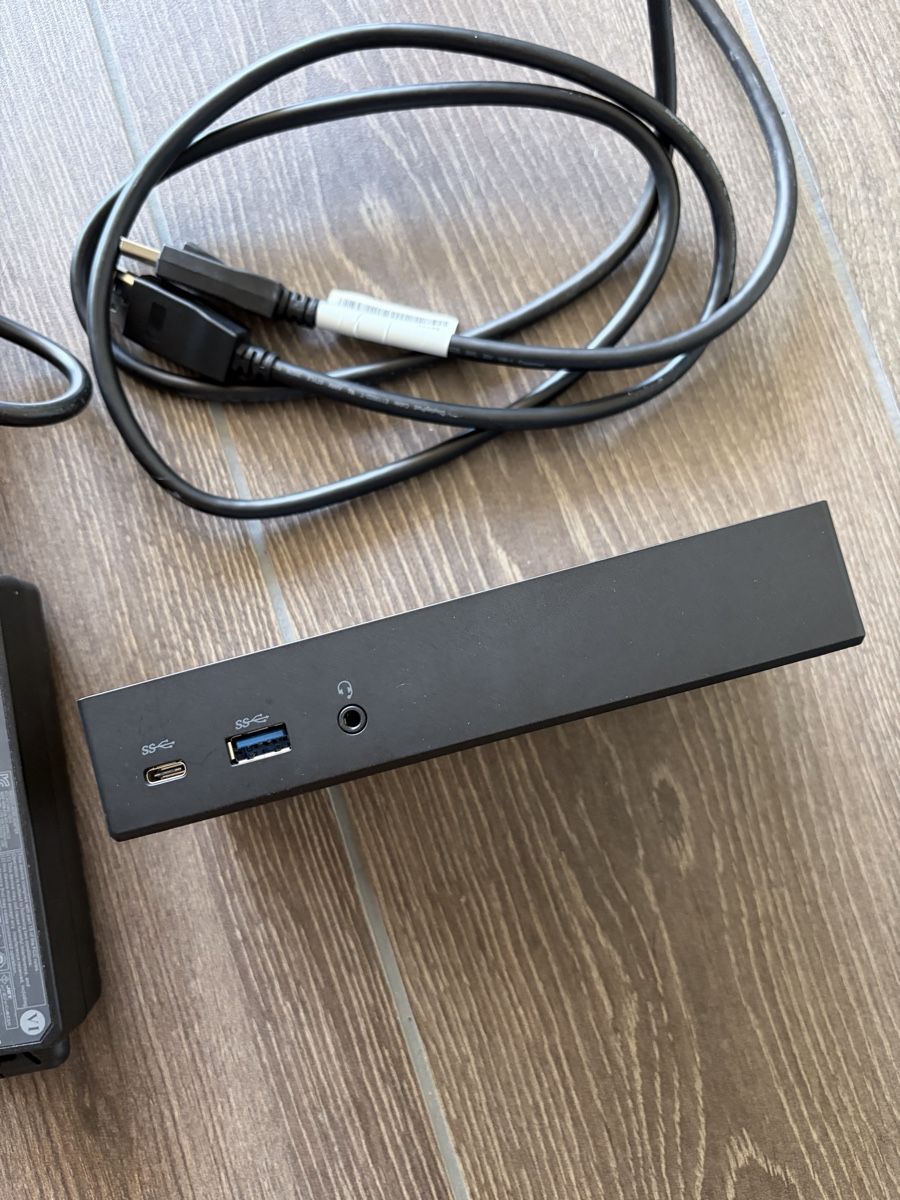 Lenovo Docking station: Lenovo ThinkPad USB-C Dock 40A9 + Original Charger – Usato da Aarburg venduto da roc_9n2c 2