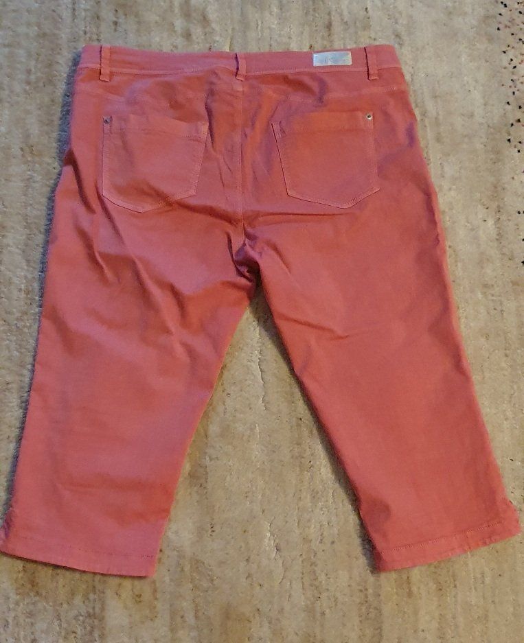 Raffaello Rossi Pantaloni: Raffaello Rossi Freizeithose, Gr. 42 – Nuovo (secondo la descrizione) da Unterentfelden venduto da LookoutMt 1