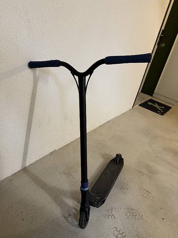 Kickboard: Ethik stunt Scooter Gebraucht  – Usato da Spreitenbach venduto da cal_7vxk