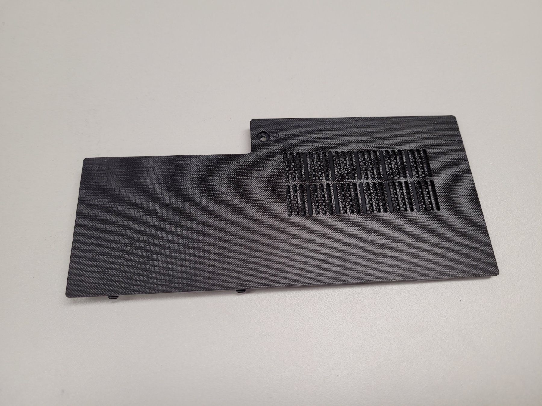 Componenti elettronici: Abdeckung für Lenovo 310 – Usato da Wald ZH venduto da 89kingle