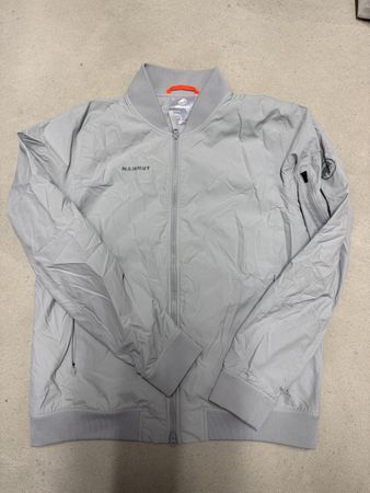 neue Damen Bomberjacke von Mammut Grösse M