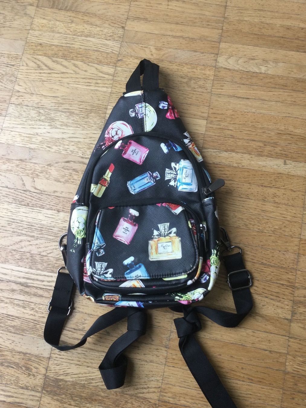 Borse & Zaini: Rucksack Mädchen schwarz – Usato da Zürich venduto da ShadowVorlon