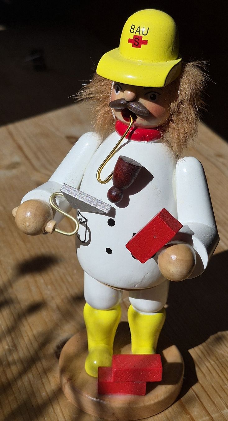 Statuette: Holz Räuchermännchen , Erzgebirge – Usato da Schönengrund venduto da cosmicsunlight 2