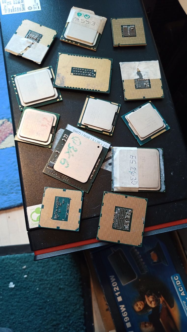 Intel PCs: 13 stk diverse cpu,s – Neuf (Voir description) à wila par audi48 1