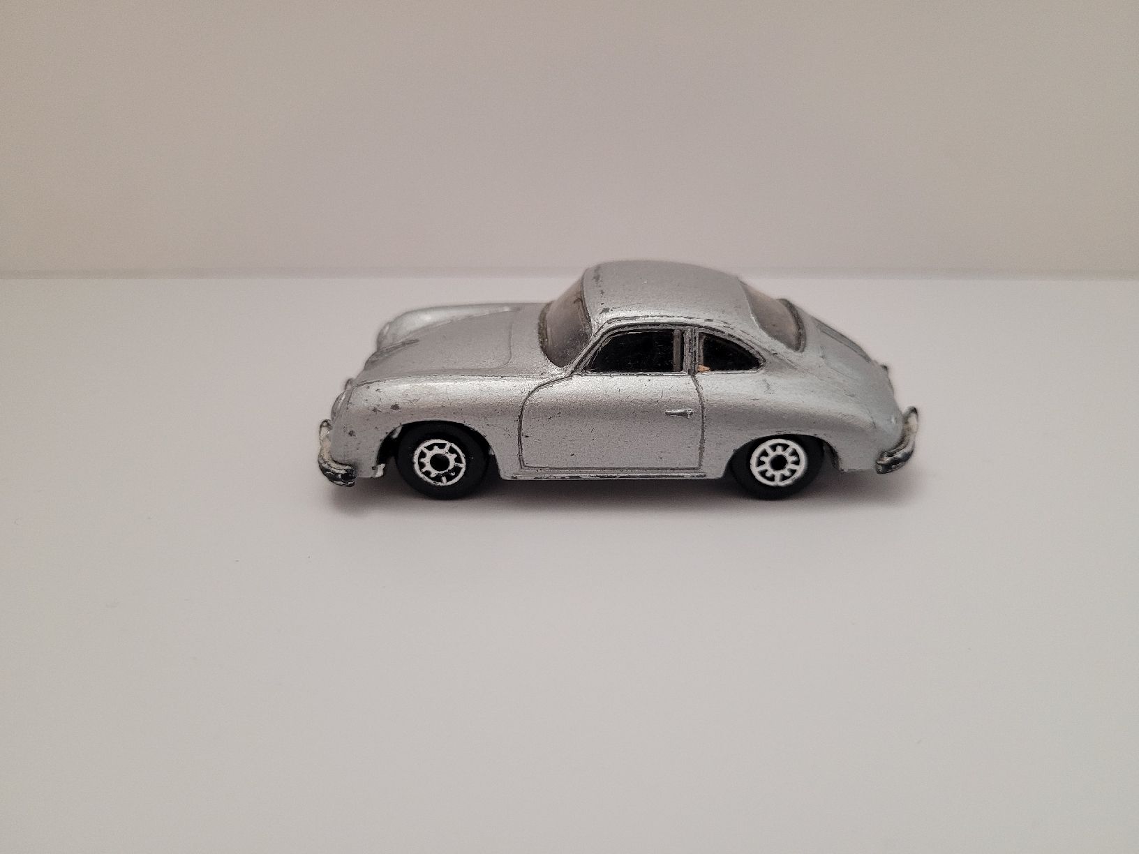 Porsche Modellini d'auto: Porsche 356 (1/64) – Usato da Zumikon venduto da tho_9zm8 3