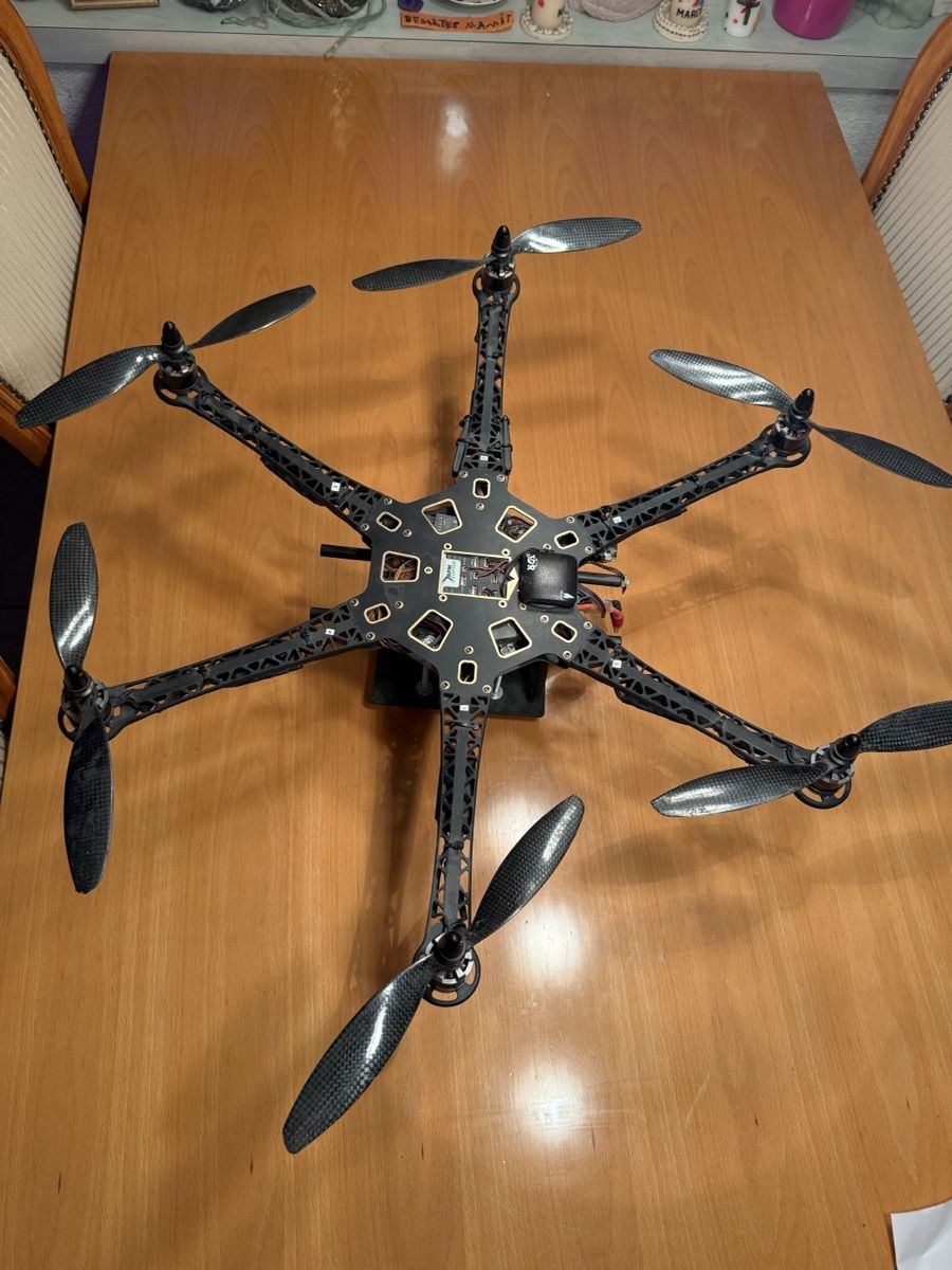 RC Kits de montage: Hexacopter Drohne Carbonfaser Rahmen Propeller – D'occasion à Winterthur par Piromaniac