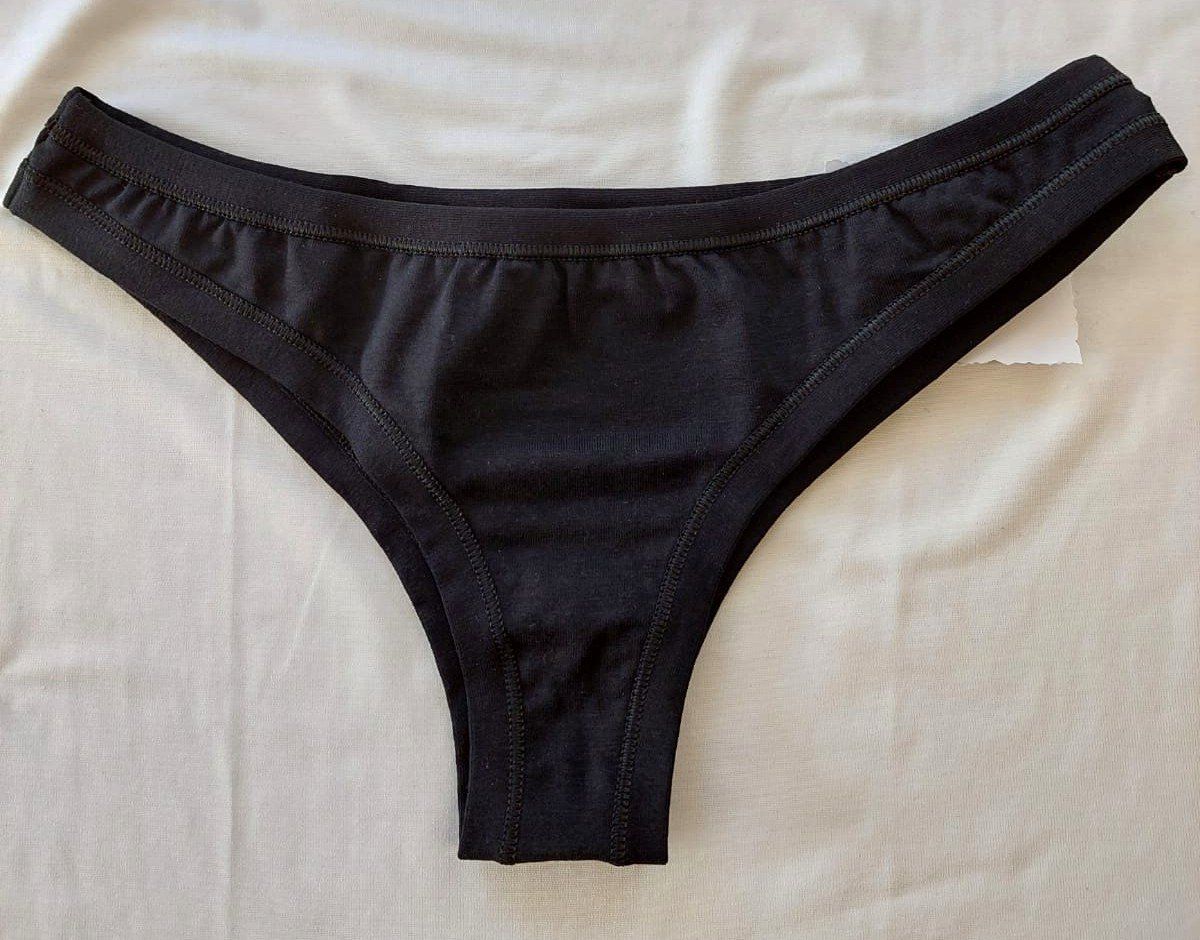 Sonstige Unterwäsche: 2x Brasil Slip schwarz Grösse 36 – Neu (gemäss Beschreibung) aus Möhlin von angelo_d_oro 1