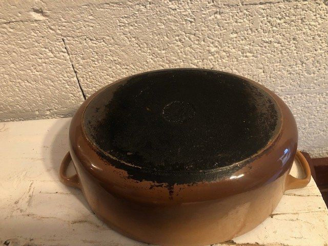 Le Creuset Pentole: Ancienne cocotte Le Creuset 30 cm – Usato da Chézard St Martin venduto da schmitt 3