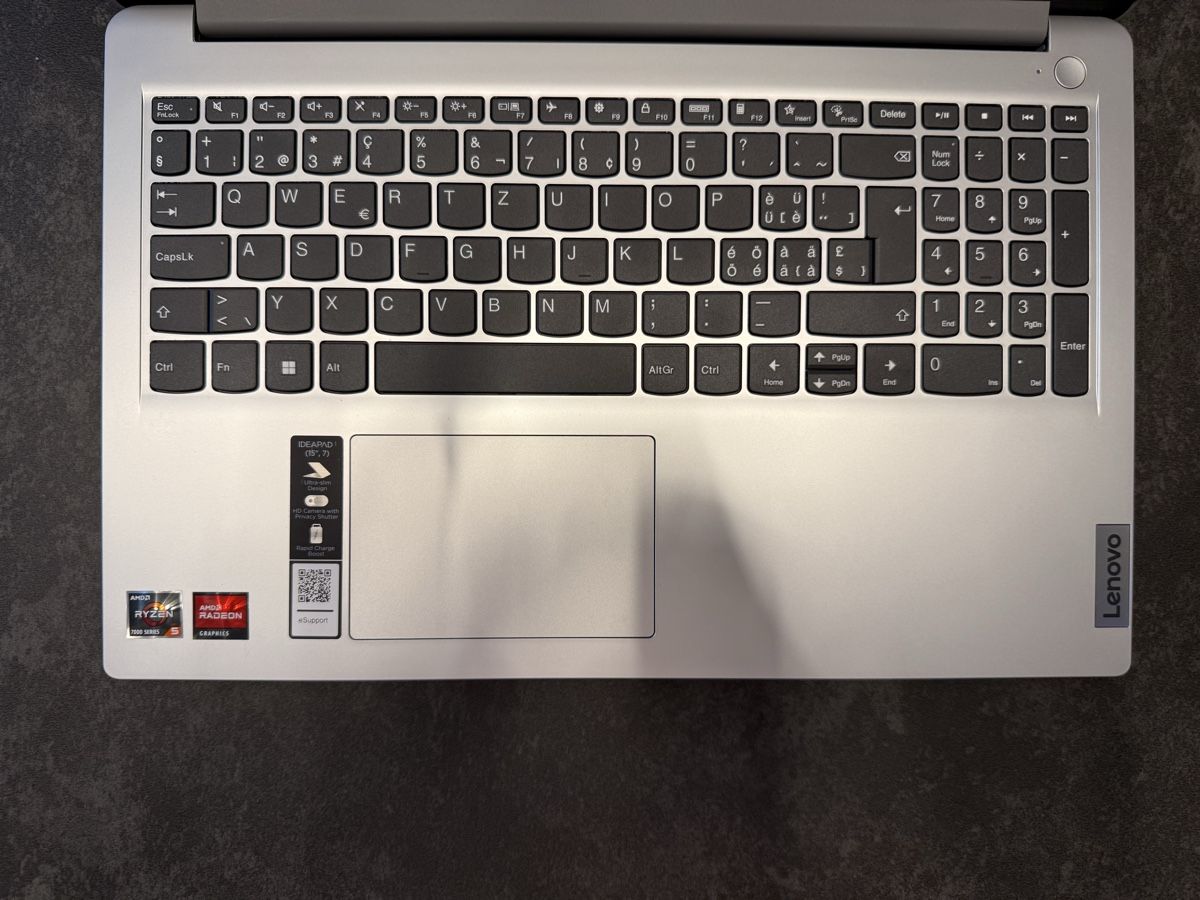 Lenovo Notebook: Lenovo Ideapad 1 15AMN7 – Nuovo (secondo la descrizione) da Rothrist venduto da Lon28 1