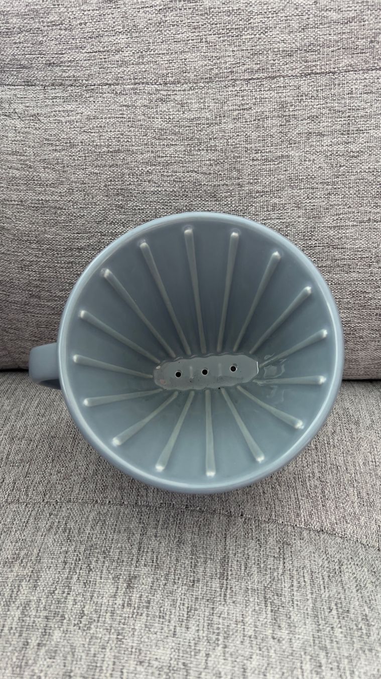 Altro per la casa: Keramik Kaffeefilter Halter, Handfilter, hellblau, Neu! – Usato da Rebstein venduto da gimmma 1